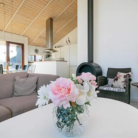Panoramic Seaside Retreat - By Traum Feriehus *
