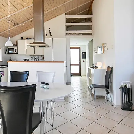 Panoramic Seaside Retreat - By Traum 펜션 Thorsminde