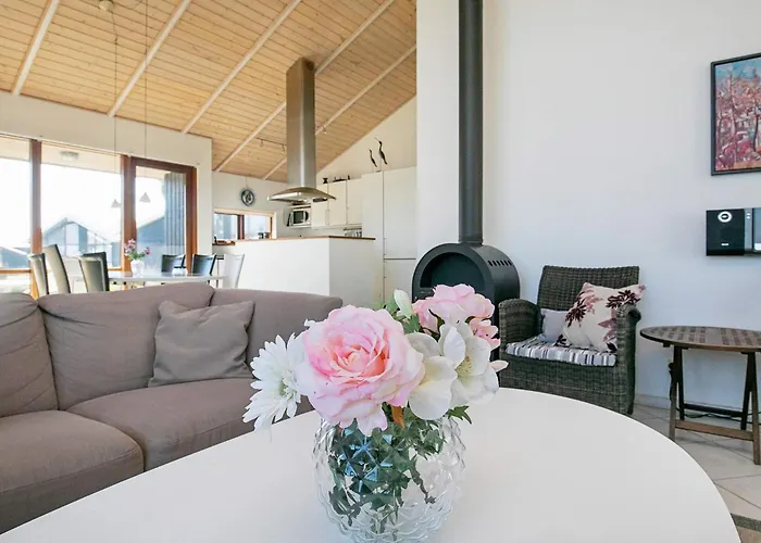 Panoramic Seaside Retreat - By Traum Feriehus *
